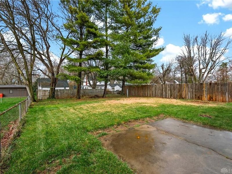 2162 Broadway Street, Springfield, OH 45504 Photo 38