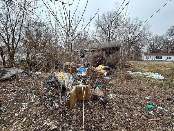 1214 Richard Drive , Cahokia, IL 62206