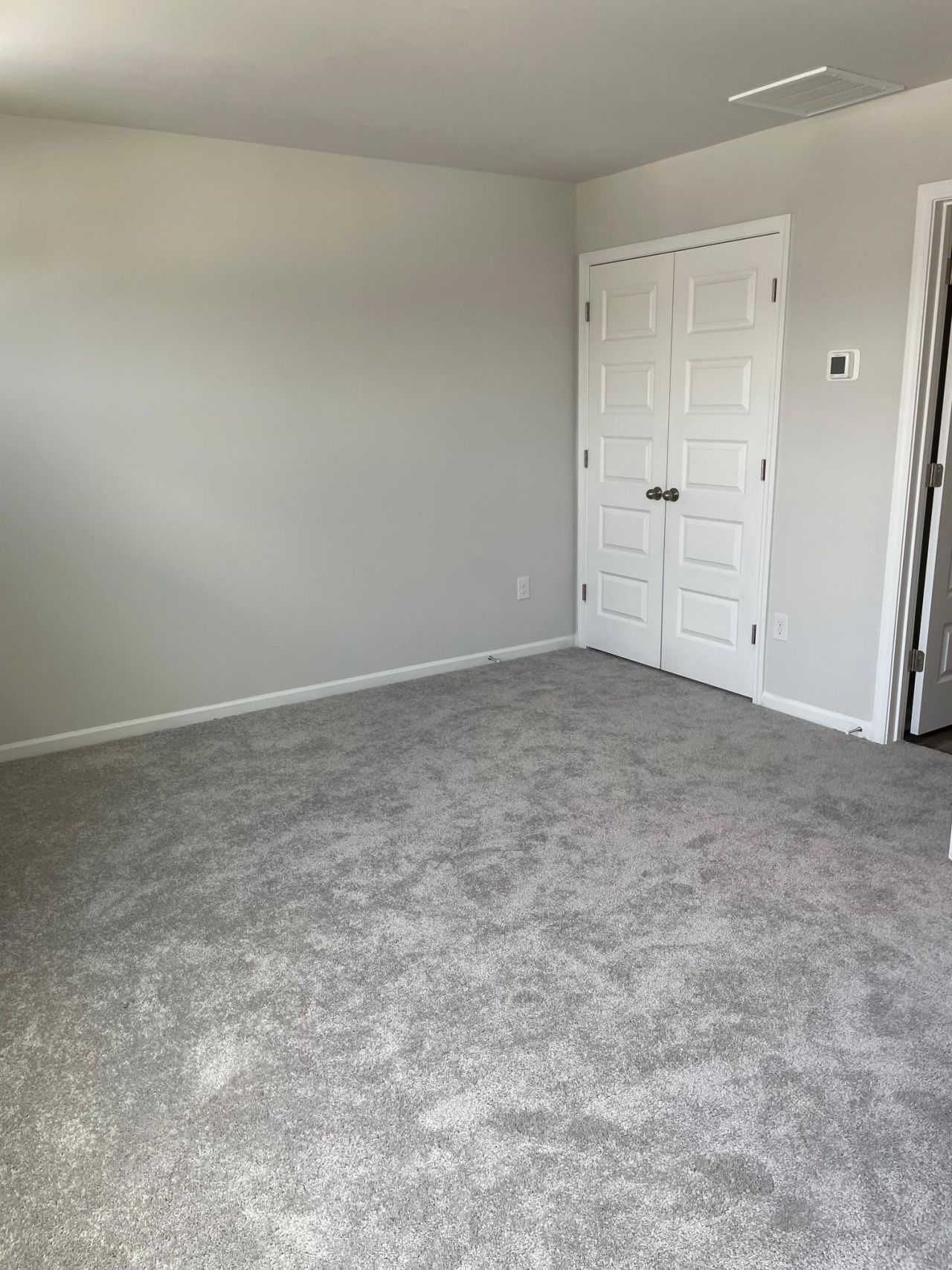 125 Hoffman Park Dr. Photo 19