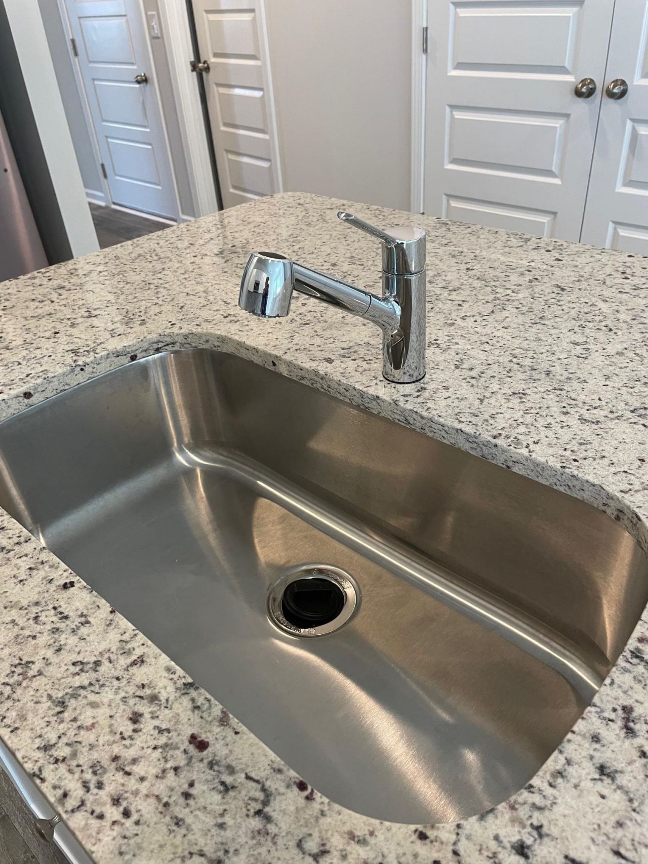 125 Hoffman Park Dr. Photo 6