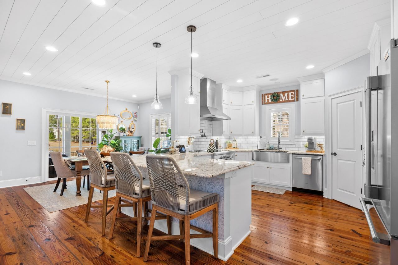 6 Caleb Ct. Photo 11