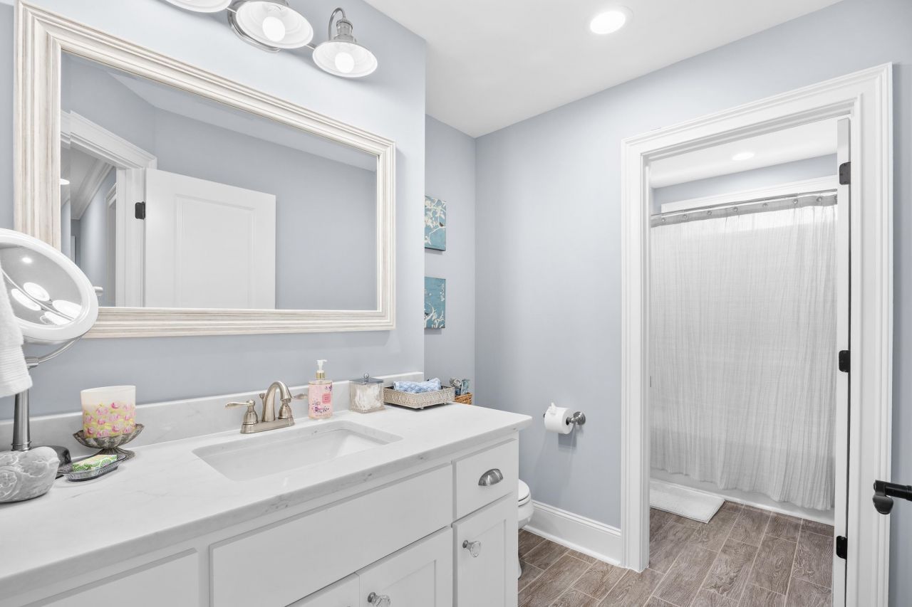 6 Caleb Ct. Photo 37