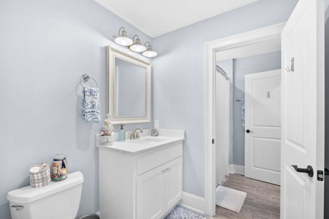 6 Caleb Ct. Photo 38