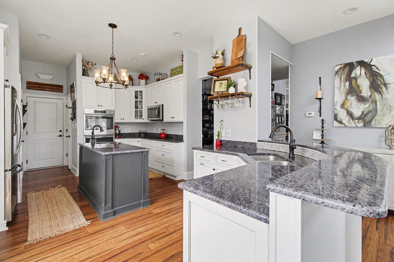 8231 Timber Ridge Rd. Photo 6