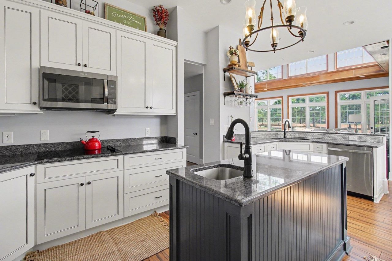 8231 Timber Ridge Rd. Photo 9