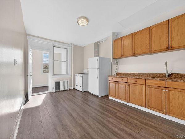 74 Oak Street , Unit 1A, Yonkers, NY 10701