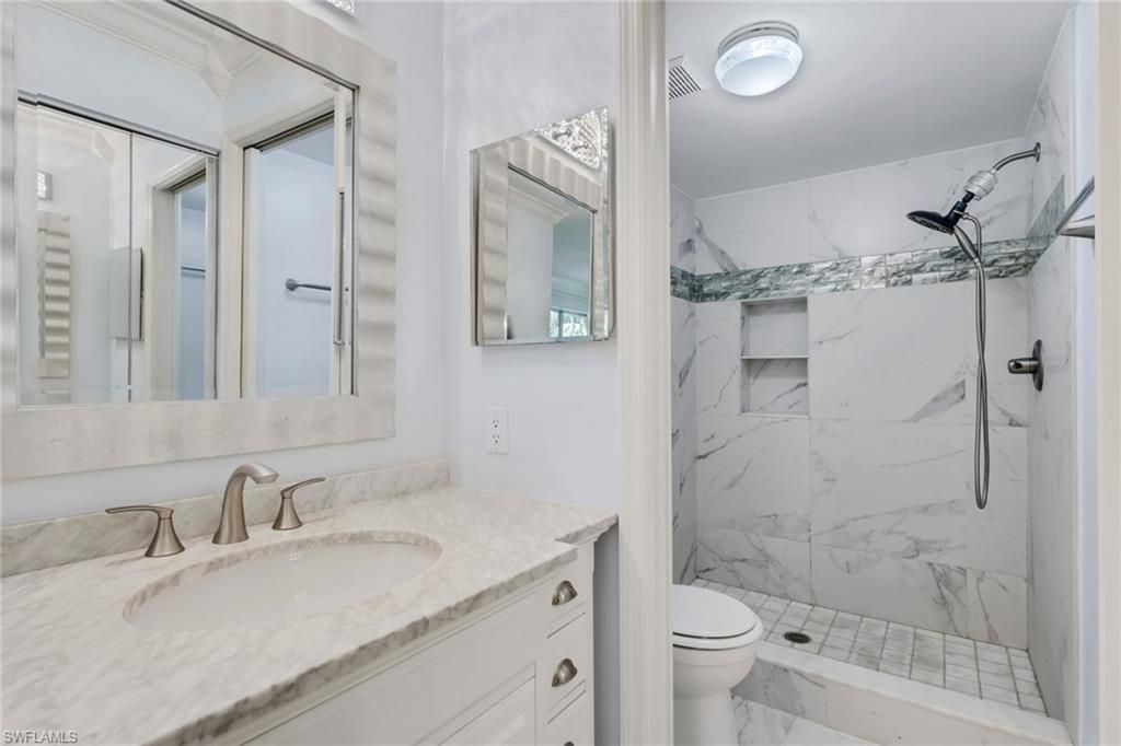 773 Wiggins Lake Dr, Unit 104, Naples, FL 34110 Photo