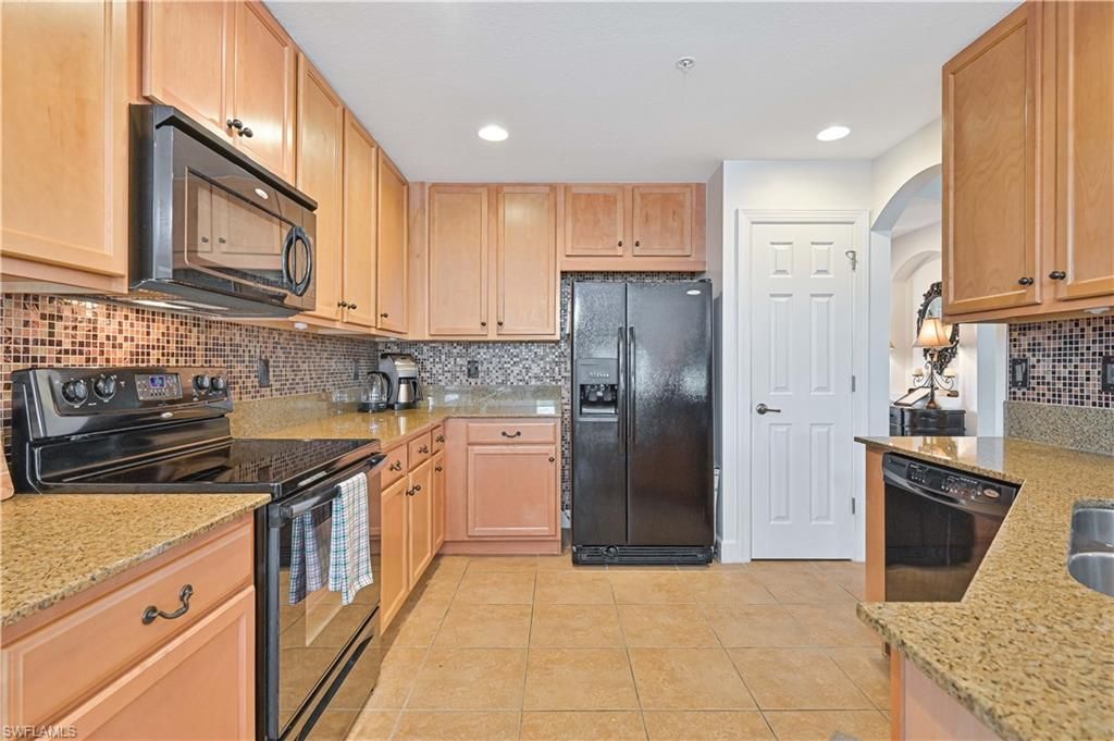 12924 New Market St, Unit 102, Fort Myers, FL 33913 Photo
