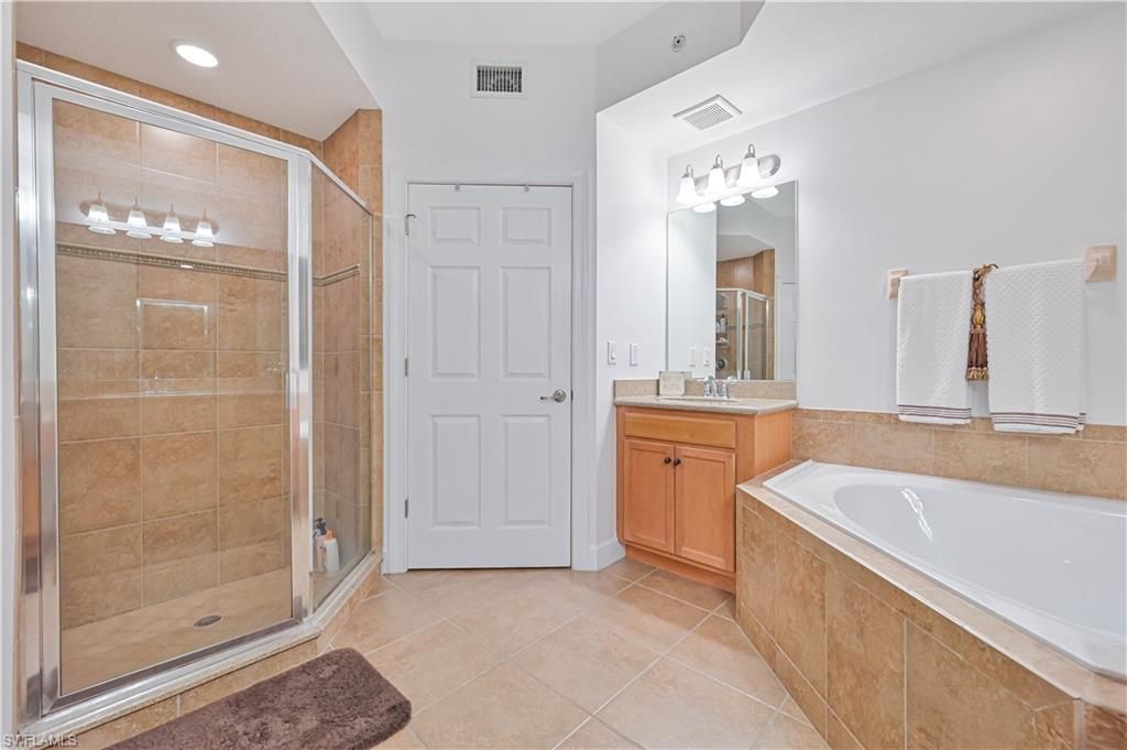 12924 New Market St, Unit 102, Fort Myers, FL 33913 Photo