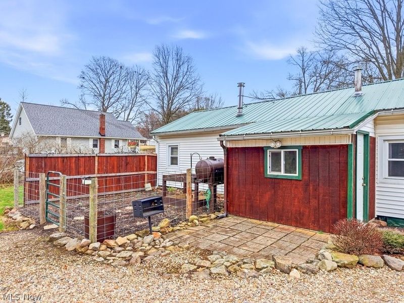 121 Meadowridge Road, Mogadore, OH 44260 Photo 6