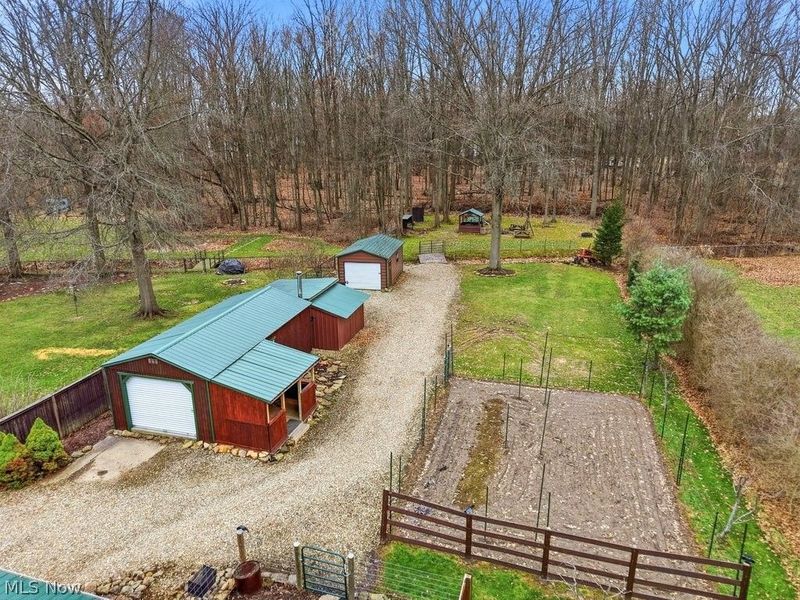 121 Meadowridge Road, Mogadore, OH 44260 Photo 8