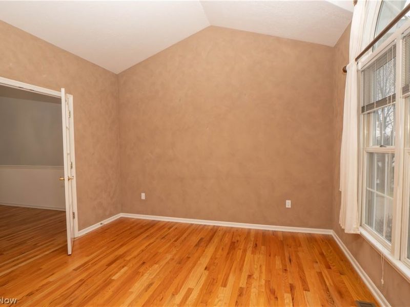 3113 Sparrows Crest, Akron, OH 44319 Photo 8