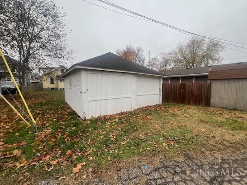 805 Mary Etta Street, Middletown, OH 45042 Photo 14