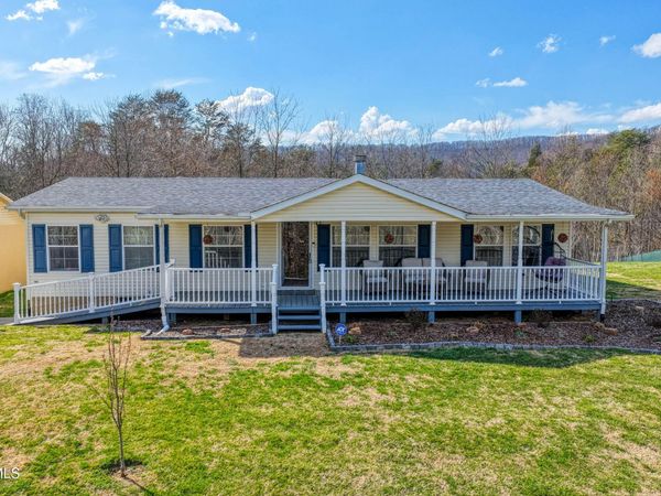 1746 Goshen Valley Road, Church Hill, TN 37642