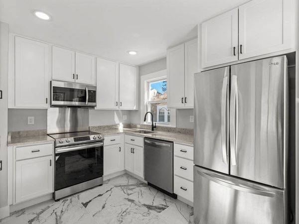 61 Lawrence St, Bellingham, MA 02019