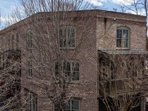 120 Green Oak Drive, Roswell, GA 30075