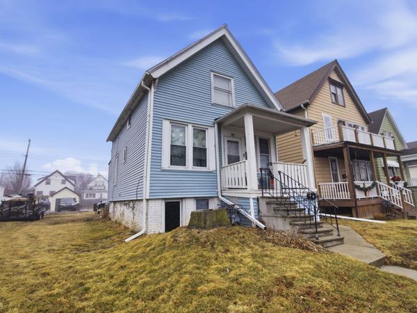 3630 E Barnard Ave, Cudahy, WI 53110