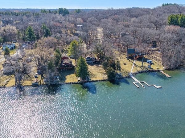 N6997 Oakwood Rd, Richmond, WI 53190