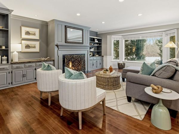 2485 W Fairy Chasm Rd, River Hills, WI 53217