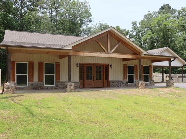 426 Bondair Road, Greers Ferry, AR 72067