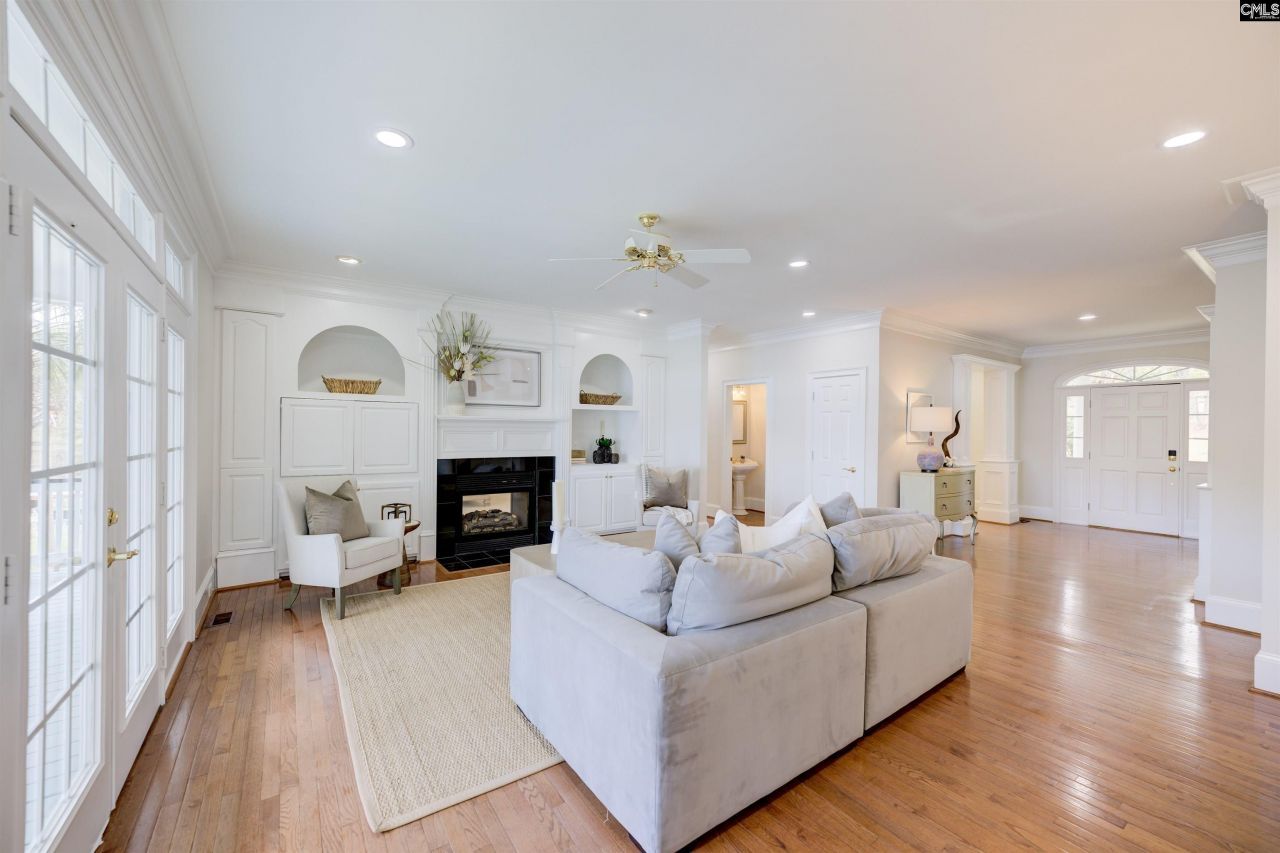 323 Regatta Road Photo 13