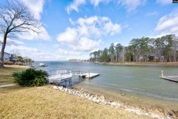 323 Regatta Road photo 4