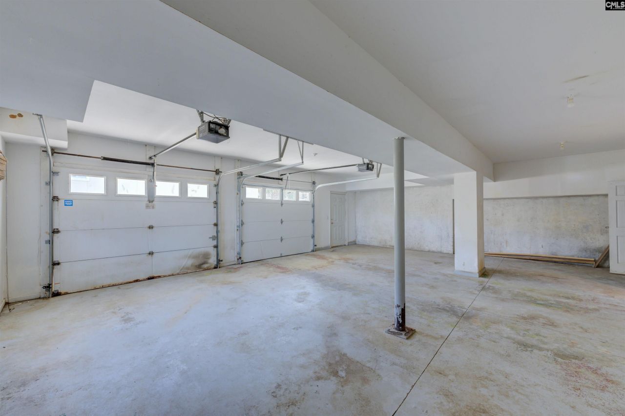 323 Regatta Road Photo 35