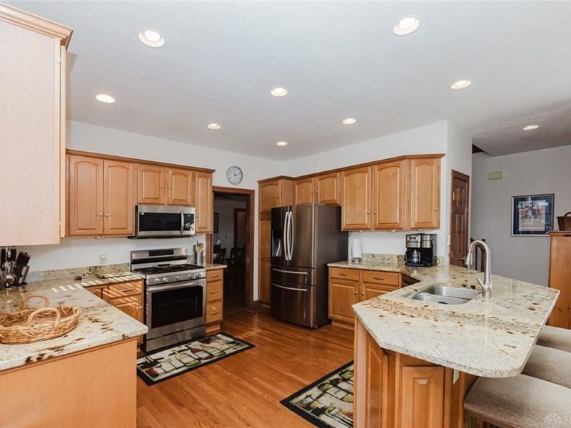 7132 Cierra Drive, Trotwood, OH 45315 Photo 12