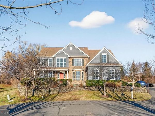 4215 FERGUSON DRIVE, DOYLESTOWN, PA 18902