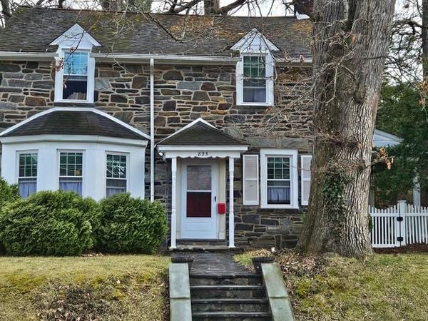 825 N JACKSON STREET, MEDIA, PA 19063