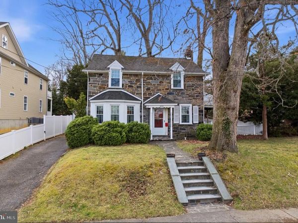 825 N JACKSON STREET, MEDIA, PA 19063