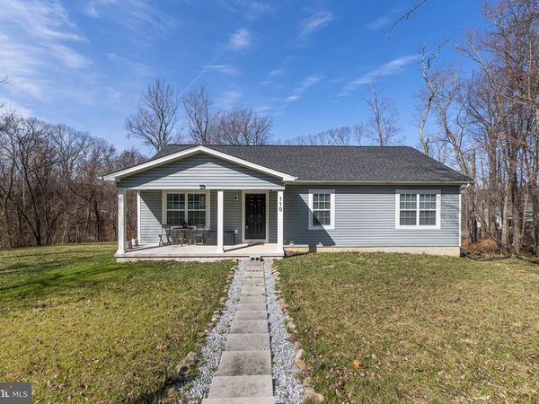 110 CHRISSYS CIRCLE, HARPERS FERRY, WV 25425