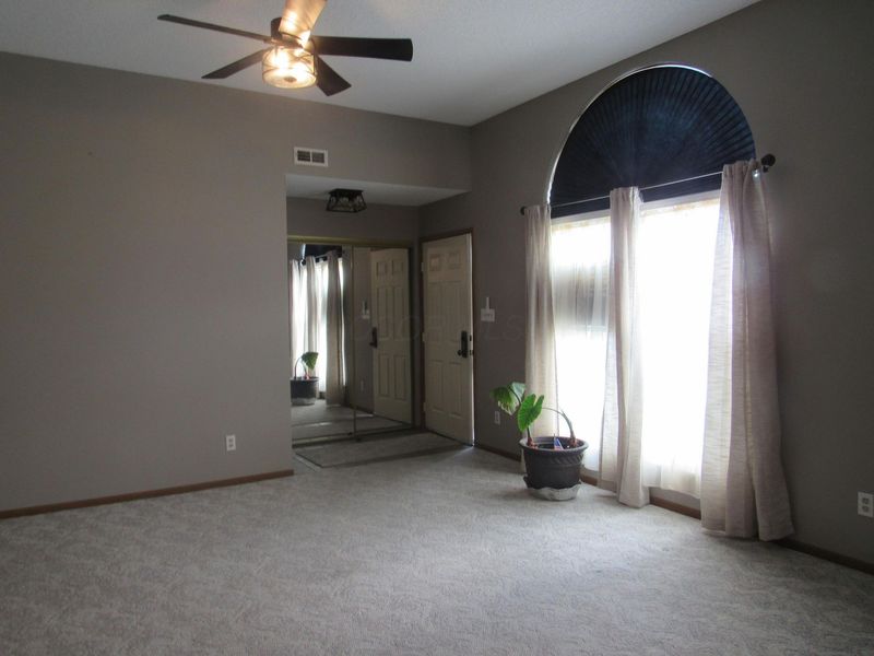 1205 Dunhurst Street, Circleville, OH 43113 Photo 12