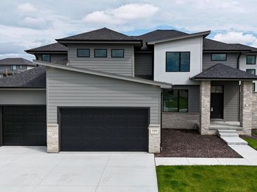 5409 N 196th Avenue , Elkhorn, NE 68022