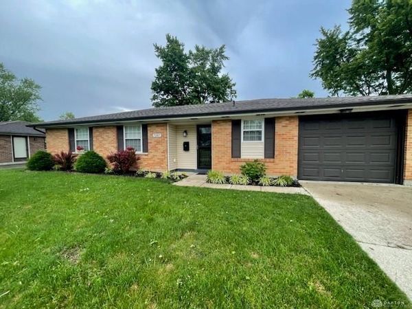 7207 Belle Plain Drive, Dayton, OH 45424