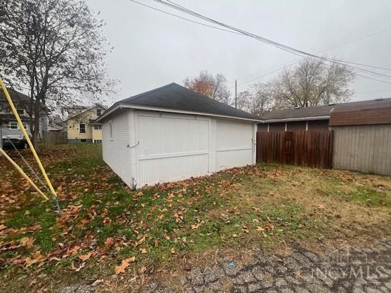 805 Mary Etta Street, Middletown, OH 45042 Photo 3