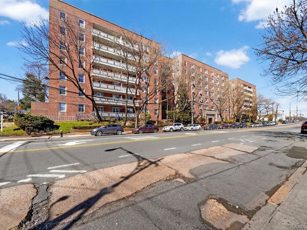 5601 Riverdale Avenue , Unit 5L, Bronx, NY 10471