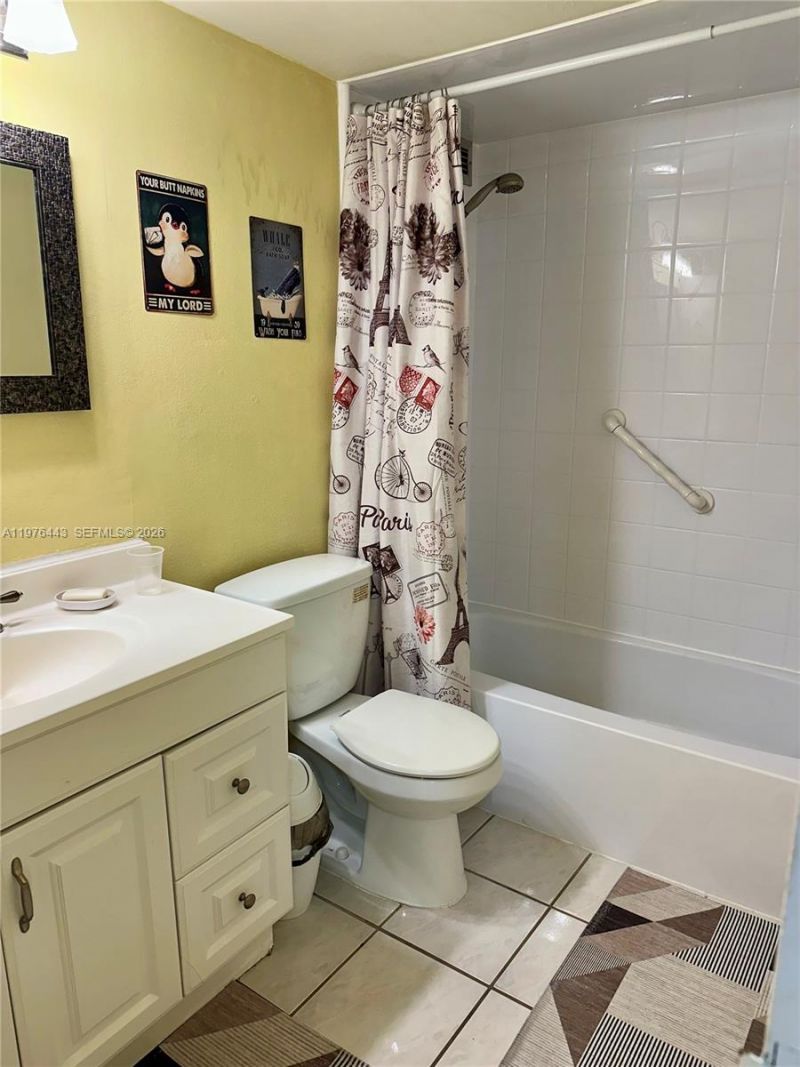 3180 S Ocean Dr, Unit 1018, Hallandale Beach, FL 33009 Photo