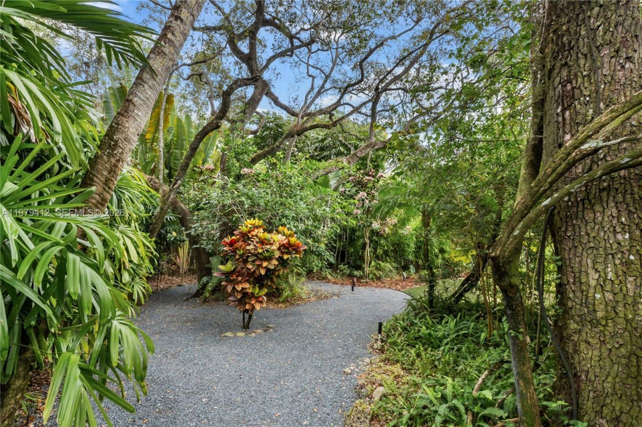 10225 Coral Creek Rd, Coral Gables, FL 33156 Photo