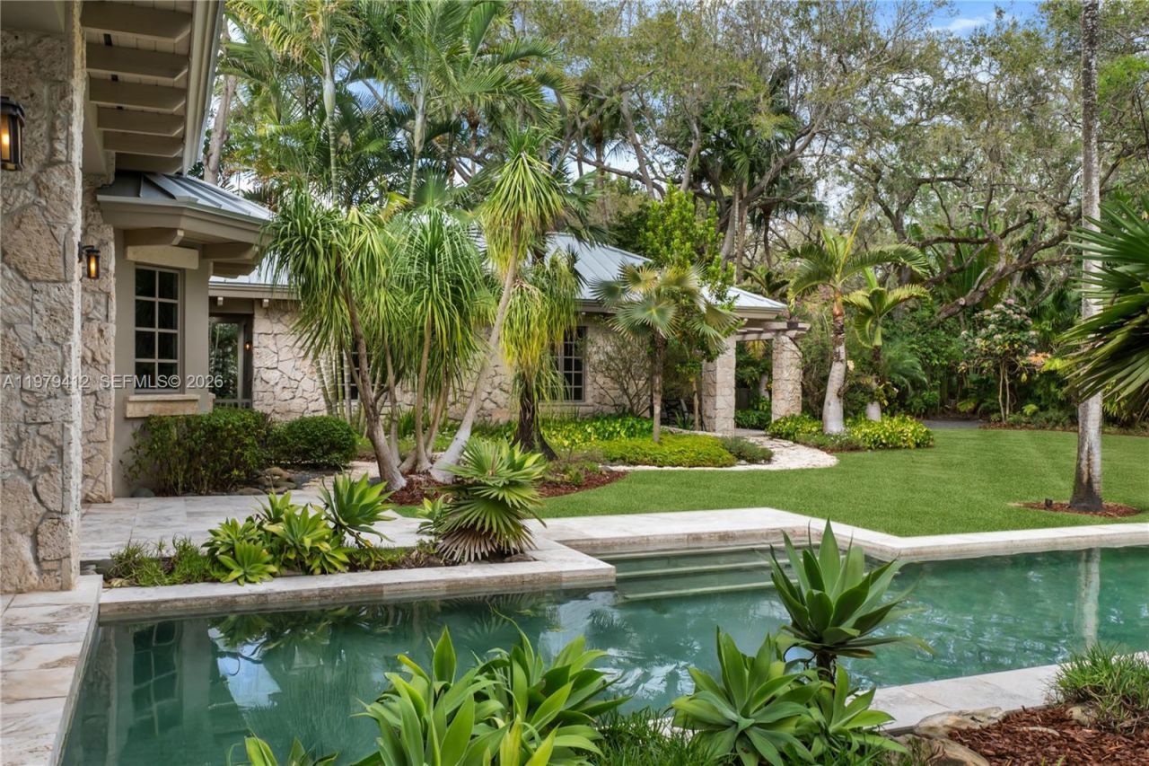 10225 Coral Creek Rd, Coral Gables, FL 33156 Photo