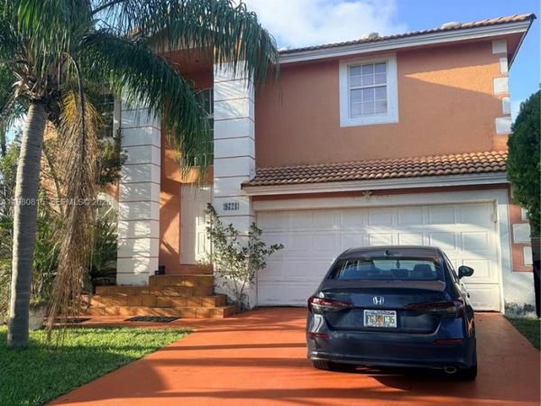 9721 SW 213th Ter, Cutler Bay, FL 33189