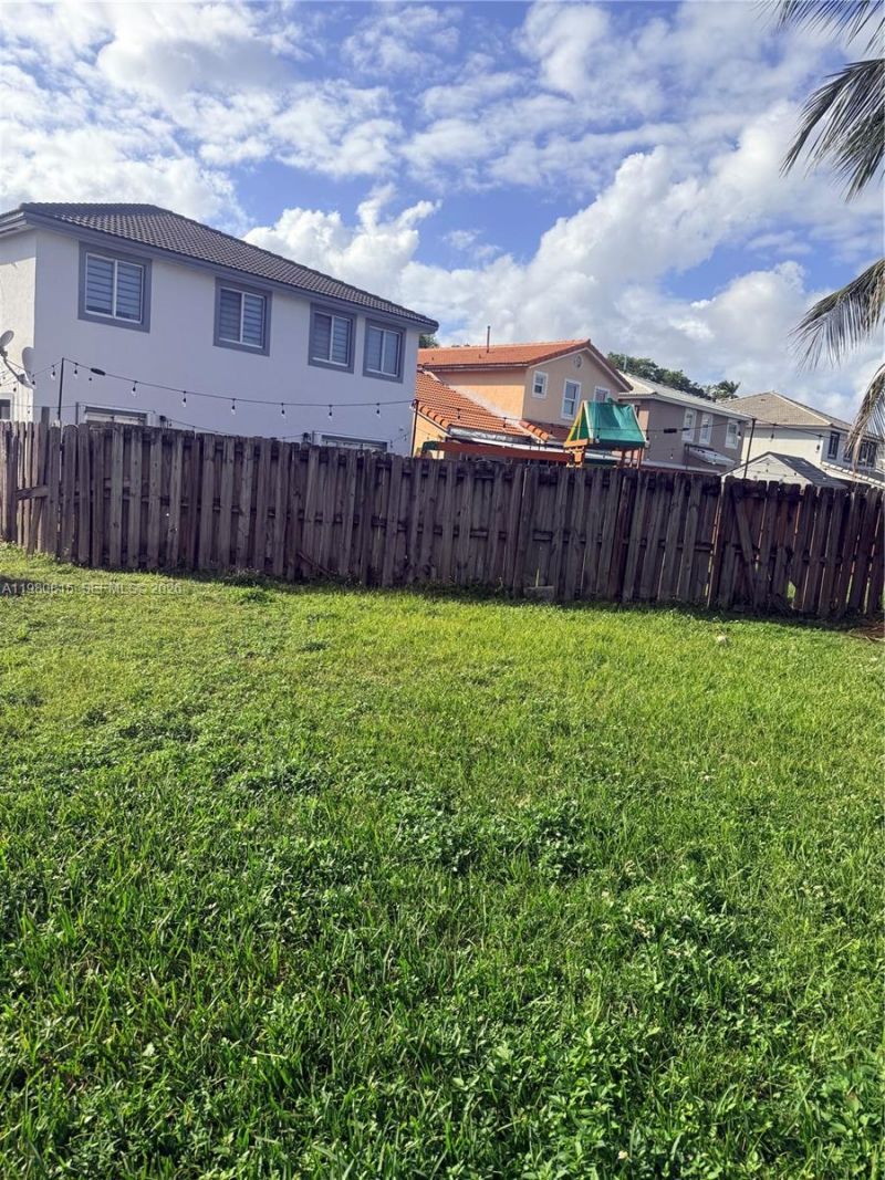 9721 SW 213th Ter, Cutler Bay, FL 33189 Photo