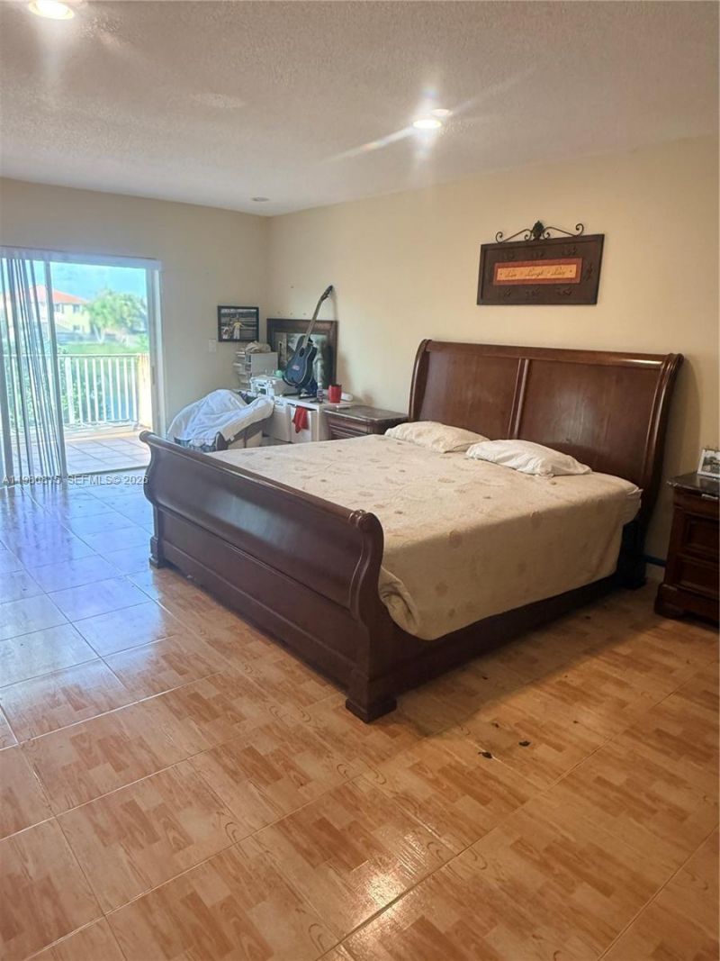 9721 SW 213th Ter, Cutler Bay, FL 33189 Photo