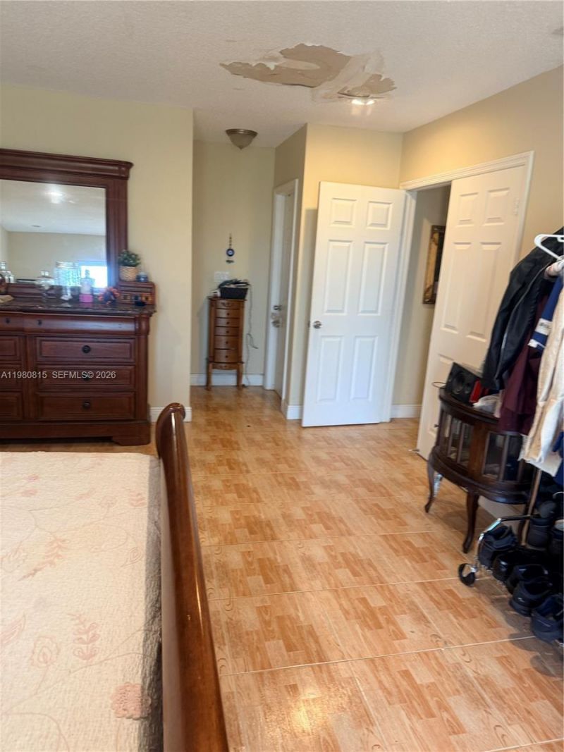 9721 SW 213th Ter, Cutler Bay, FL 33189 Photo