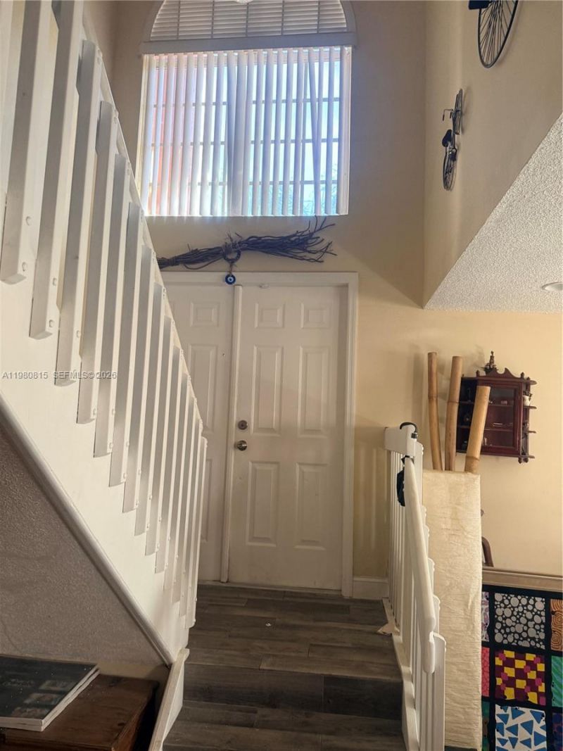 9721 SW 213th Ter, Cutler Bay, FL 33189 Photo