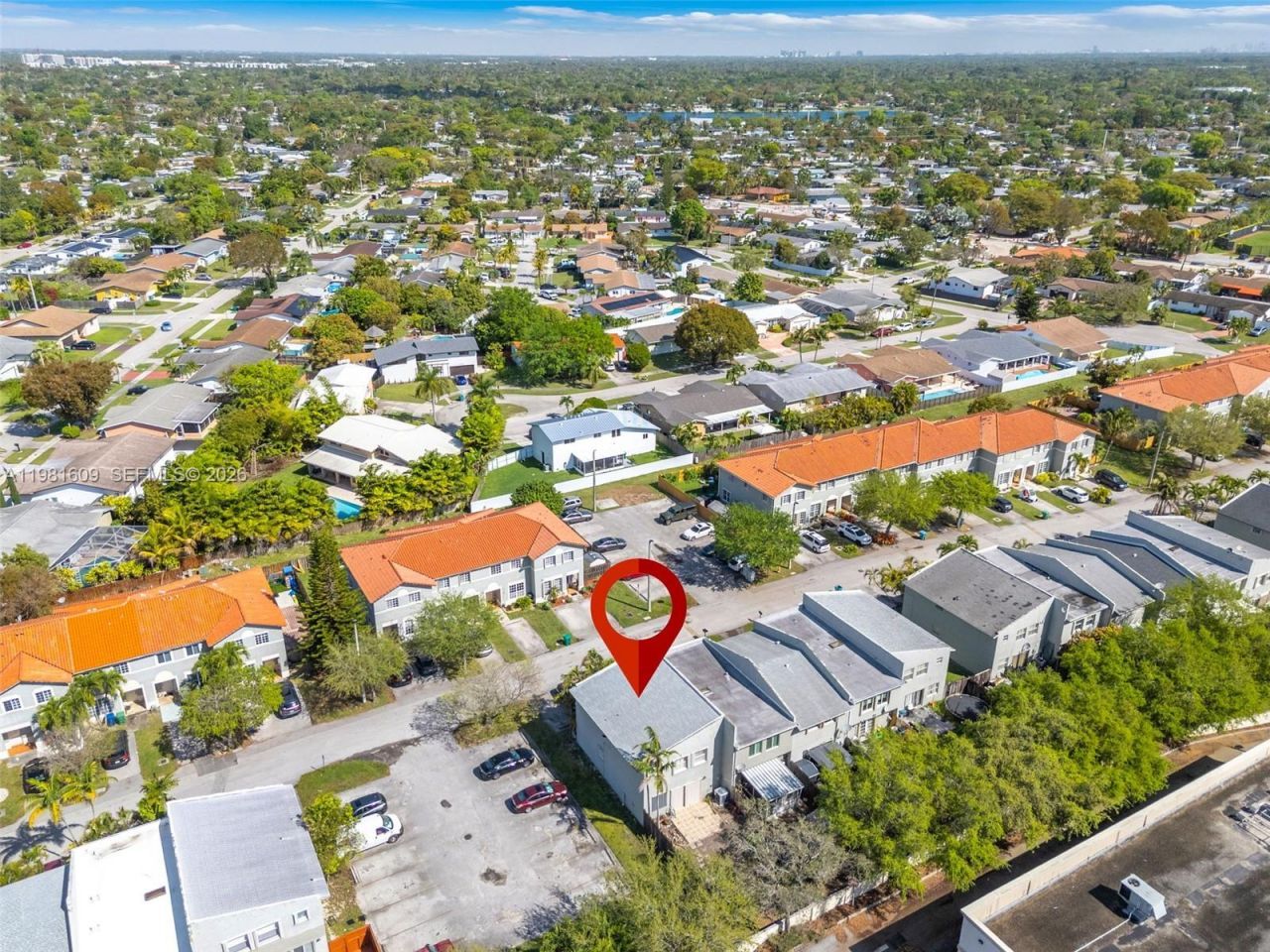 9110 SW 203rd Ter, Cutler Bay, FL 33189 Photo