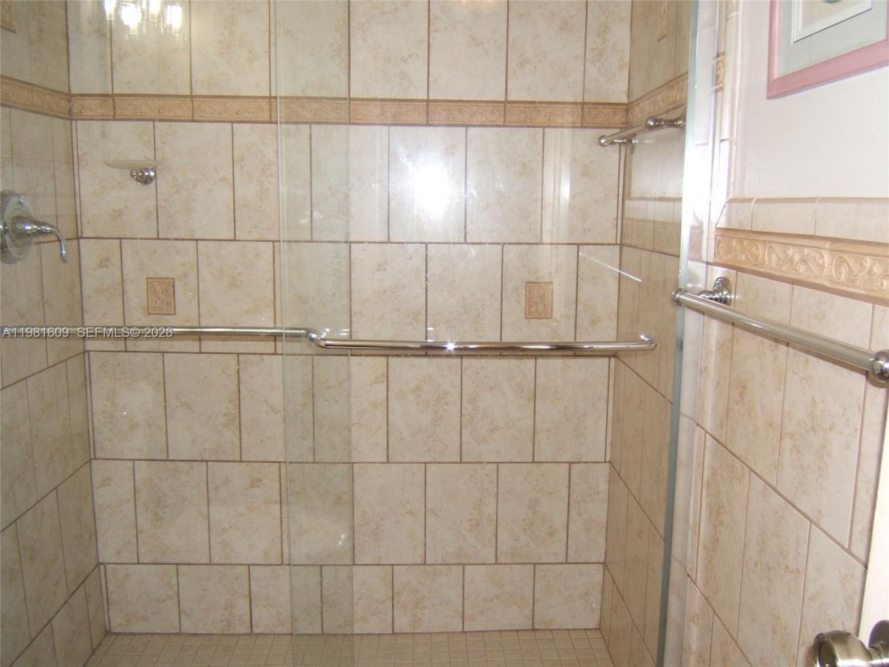 9110 SW 203rd Ter , Cutler Bay, FL 33189 Photo