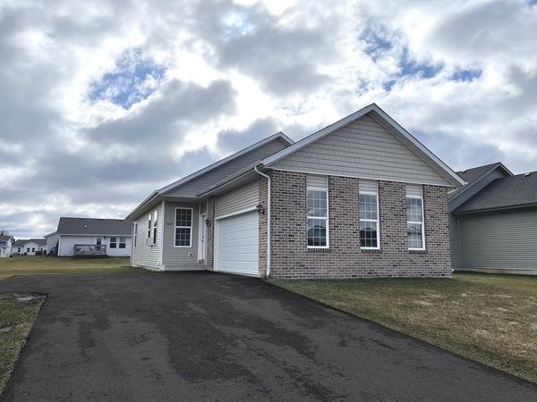 7447 SILO Street, MACHESNEY PARK, IL 61115