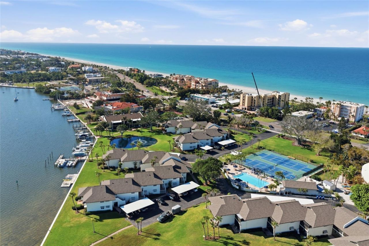 4234 Gulf Of Mexico Drive, Unit J1, Longboat Key, FL 34228 Photo
