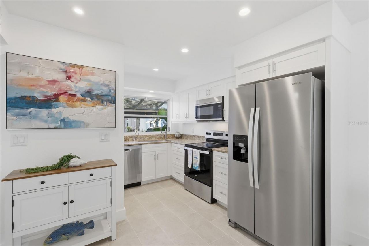 4234 Gulf Of Mexico Drive, Unit J1, Longboat Key, FL 34228 Photo